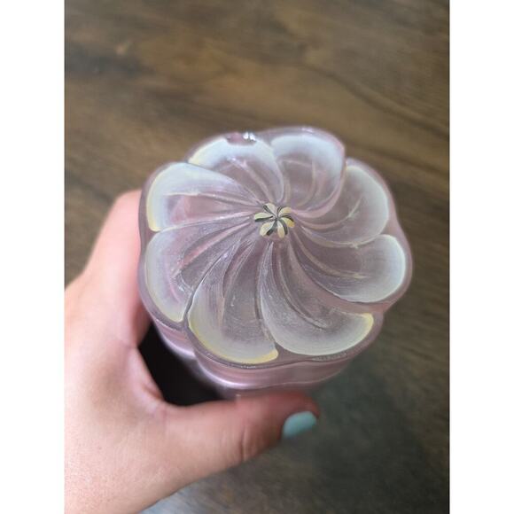 Fenton 3.5" Pink Satin Trinket Box Floral Design Handpainted In USA - Picture 10 of 16